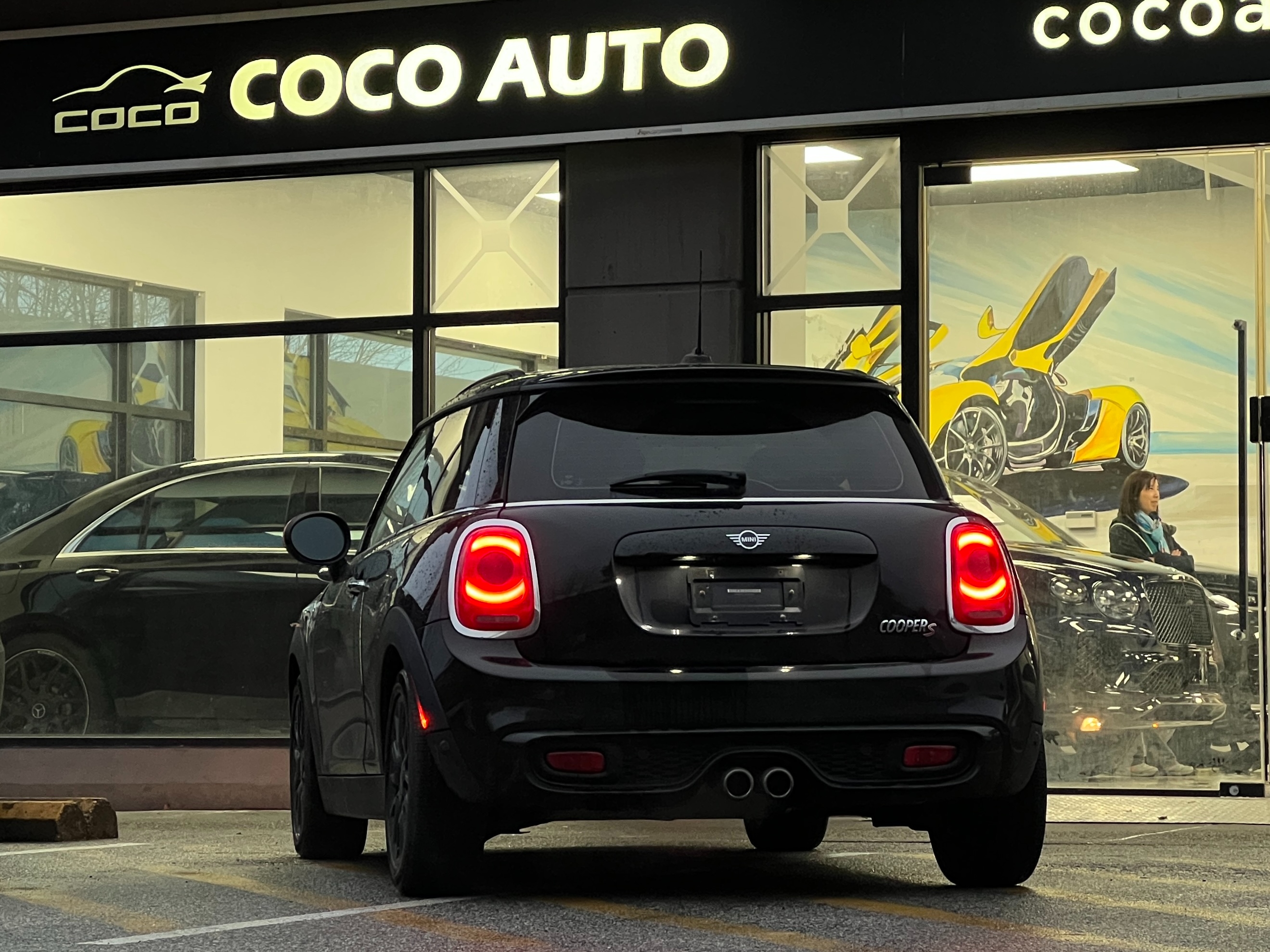 2019 Mini Cooper s - Image 5